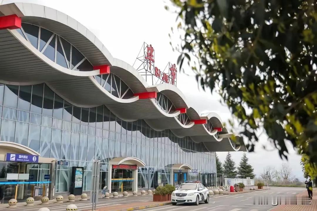 作为每个地级市都有机场的贵州，机场的客流都不大，中国还有第二个省也是每个地级市都