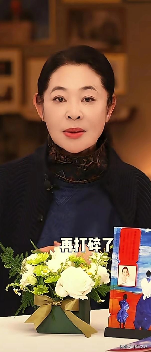 倪萍带儿子拜访蔡磊一家对其母亲由衷的佩服，没有人因为蔡磊的现状不开心，反而大家比