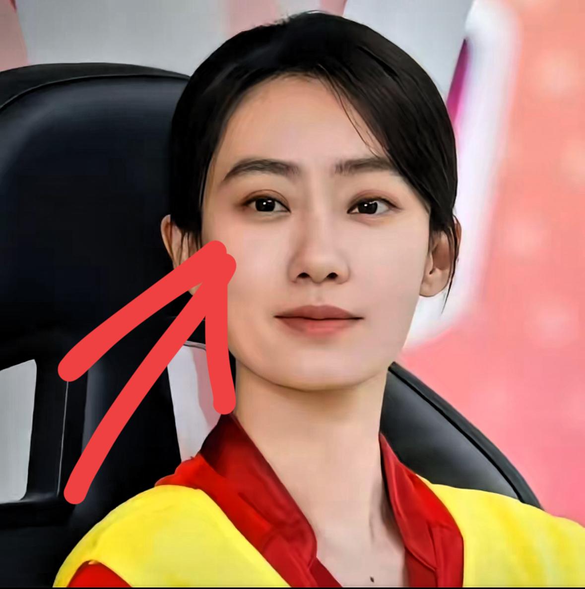 张小斐在《功夫女足》中的选择，
签订零片酬协议，选择
票房分成。
​就这一点，很