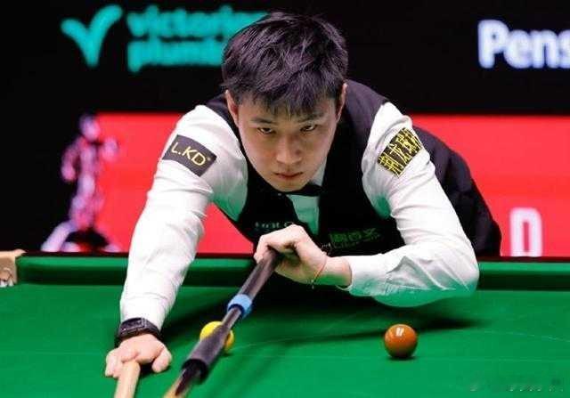 丁俊晖7比9赵心童2026斯诺克世锦赛 斯诺克世锦赛中国德比：丁俊晖7-9落后赵