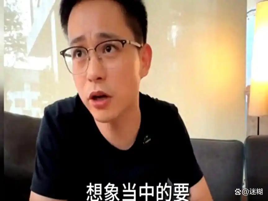 炒股真不必时刻盯盘
       我有个股友，两万本金炒三年，账户只剩一万三。他