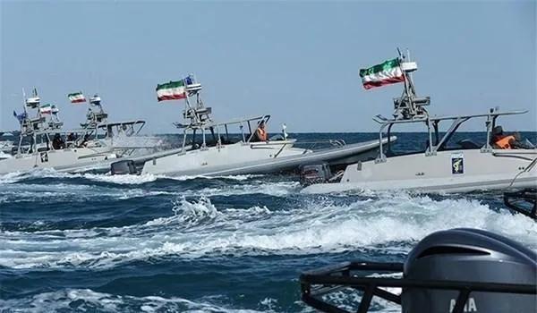 霍尔木兹海峡“已成战场”，全球能源命脉悬于一线
 
当地时间3月11日，法国总统