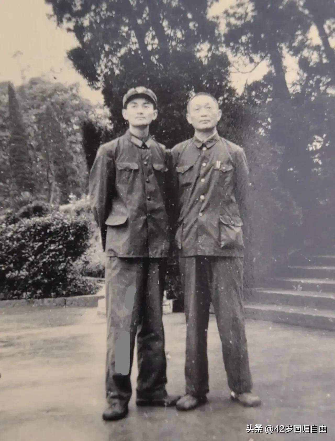 没有父亲的父亲节！父亲您在天堂还好吗？

我父亲1930年出生在一个农村家庭，兄