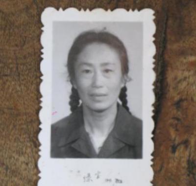 [浮云]1969年，19岁的宁波女知青黄丽萍，下乡到北大荒。

刚踏上北大荒的土