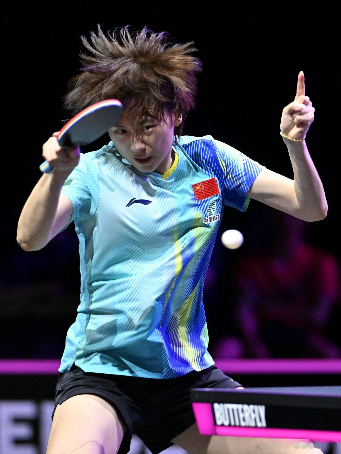 陈熠3比2李恩惠wtt：什么都无法阻止陈熠！😨尽管落后两局并请求医疗暂停，她还