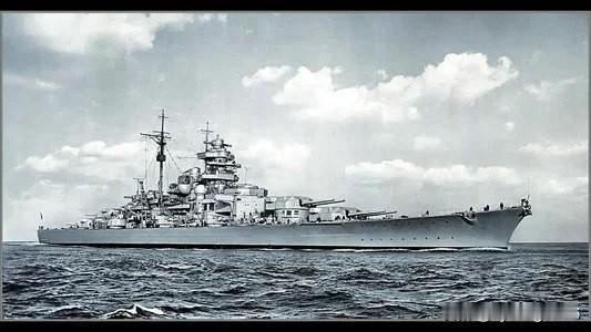 🇩🇪俾斯麦号战列舰

这艘战舰的故事并非始于造船厂，而是始于谈判桌。第一次世