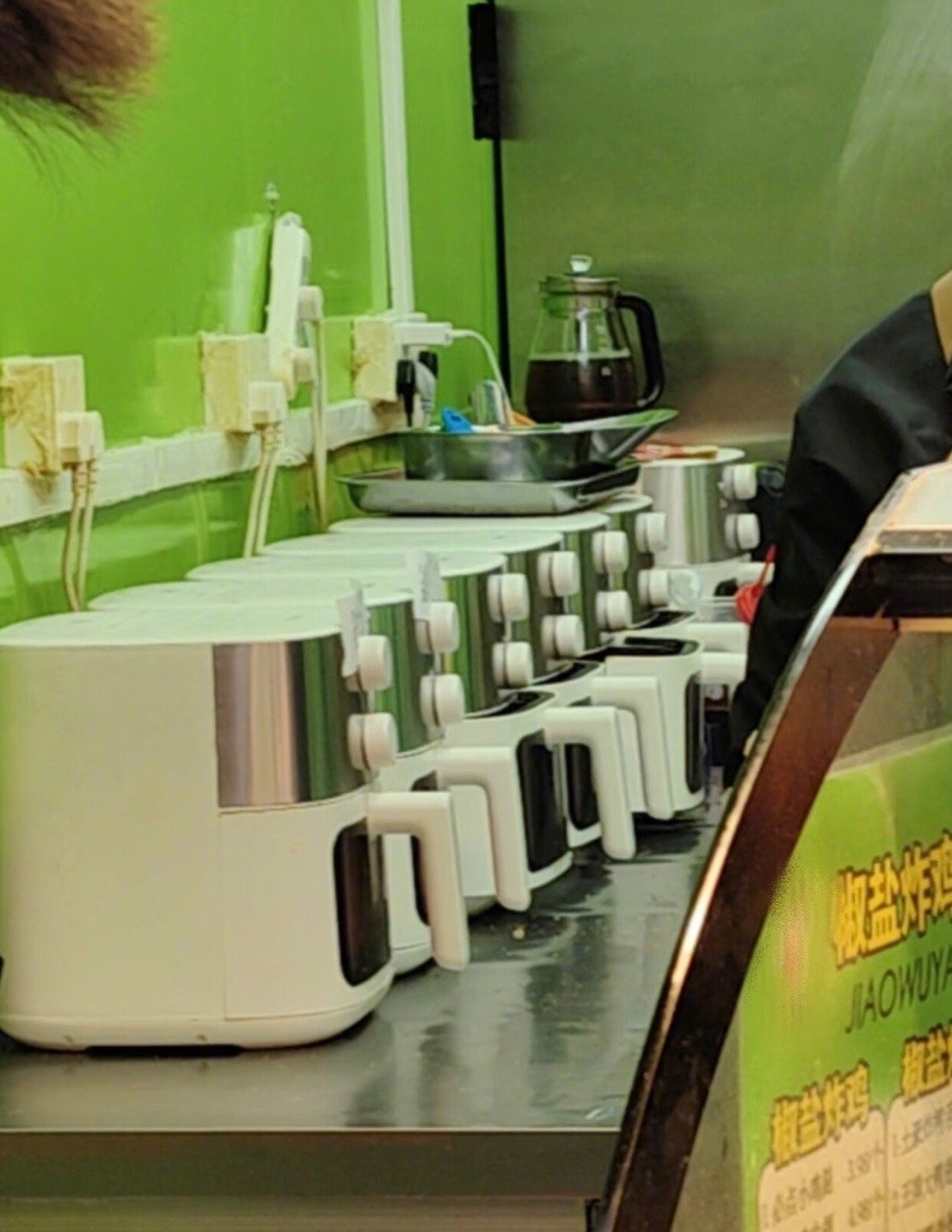 疑似看到过度润色论文时的自己我写论文就这样：过度抛光，狂加美化后又多了一个创新点