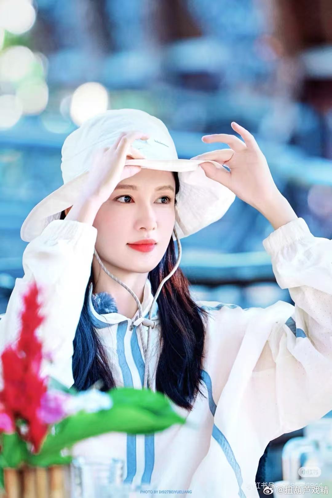 李沁这么会说请多说点李沁本身就是很温柔的人啊，看花少很难不爱上她，她就是看起来高