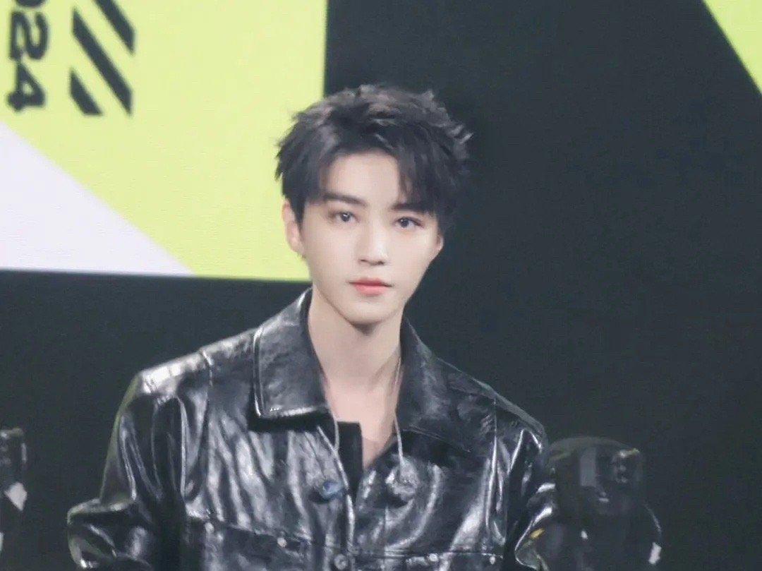 王俊凯，现在是不是三小只里面颜值最高的了？ ​​​