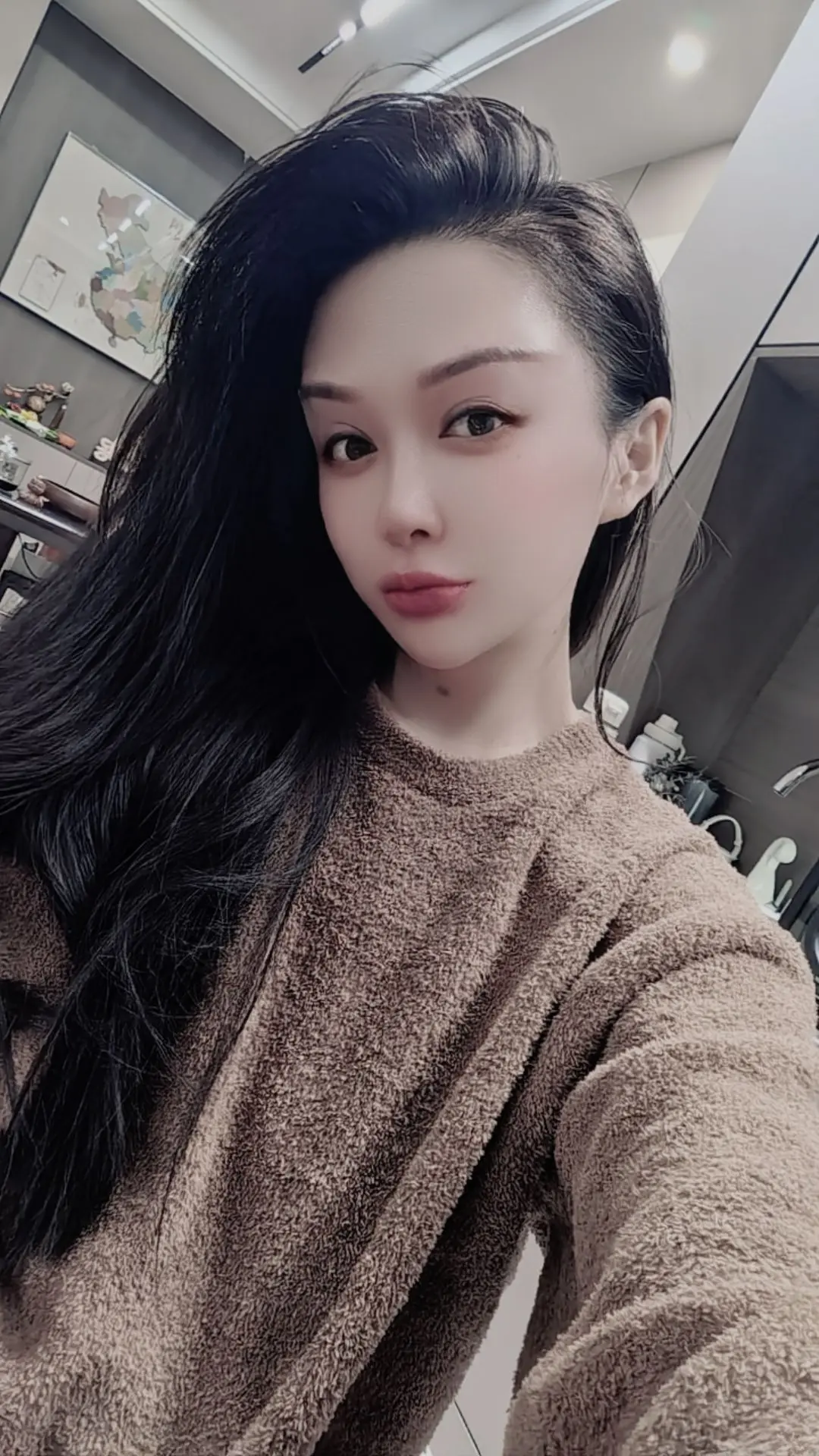 两个人可以是合作愉快，更可以是过的全是甜蜜，前后取决有心者事竟成。