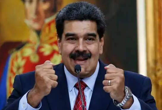 原本以为马杜罗会在美国的监狱里把牢底坐穿，没想到剧情突变！阿根廷突然横插一脚，要