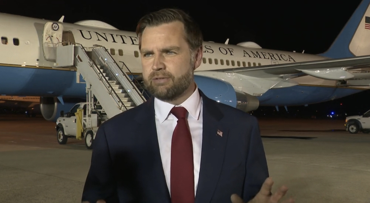 #万斯称伊朗10点方案是AI生成已扔垃圾桶# 【美国完全不认伊朗公开宣传的10点