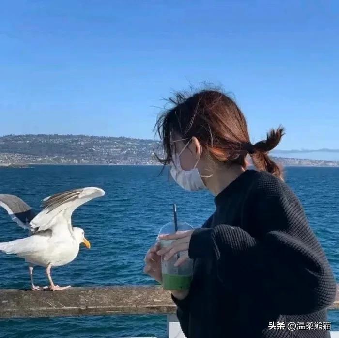 老了什么是你的底气有一技之长，还能发挥余热。