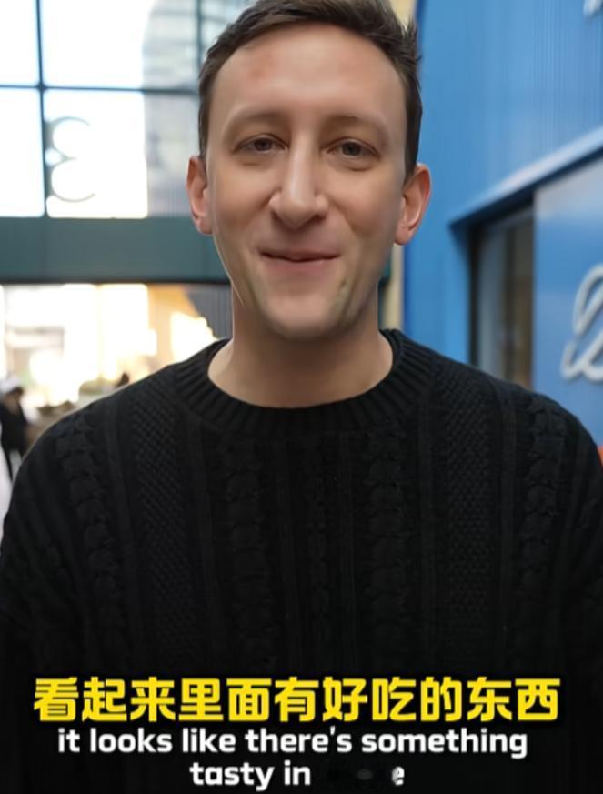 我好奇查了一下埃文・凯尔的现状。
不查不知道，一查真意外！
本来以为他已经回到美