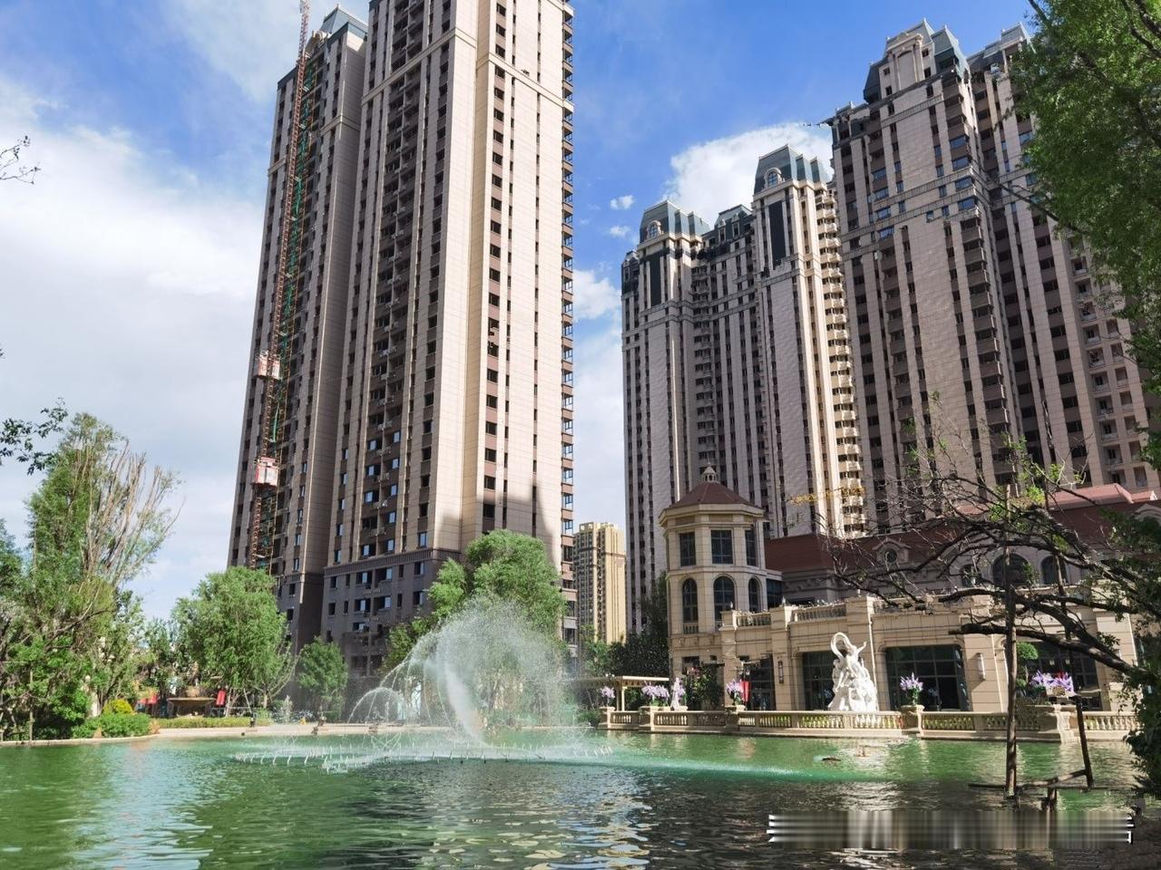 我是2021年，在太原小店区恒大天宸买的房。当时成交单价20000元，现在二手房