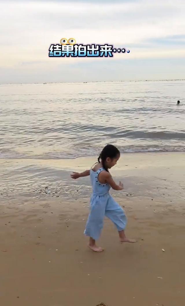 来到海边想拍照，结果拍出来，教你四个海边创意拍照小技巧

很多人到了海边才发现一