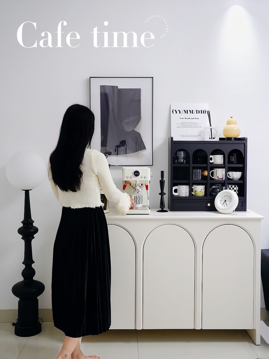 在家布置一个咖啡角落吧，不仅要适应快节奏的生活，更要享受宅家的片刻。#家居好物种