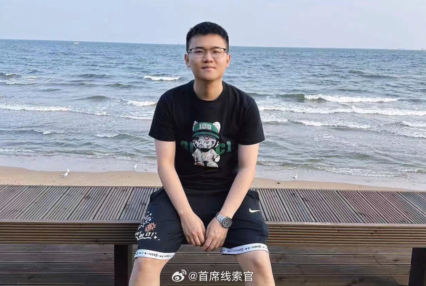 据字母 AI 消息，DeepSeek 核心研究员郭达雅被曝正式离职。而被行业期待