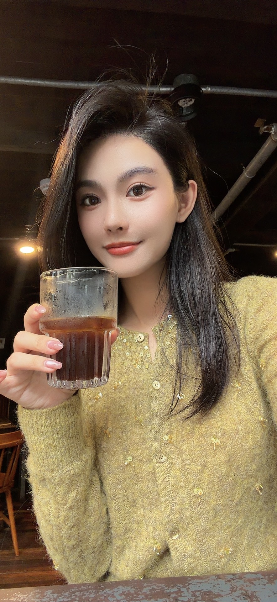 𝙤𝙤𝙤𝙤𝙤𝙔𝙚🧃别人：事业有成 我：蜜雪冰城🧋评论区抓你喽！抓