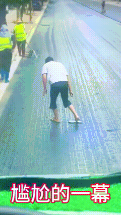 笑喷饭了！他是故意的吧？

有的人天生不服输！
佩服马甲哥的耐心和服务，对这种人