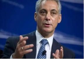 美国驻华大使曾经放出狠话，如果中国不配合美国，那么美国就要封锁中国，直到中国人都