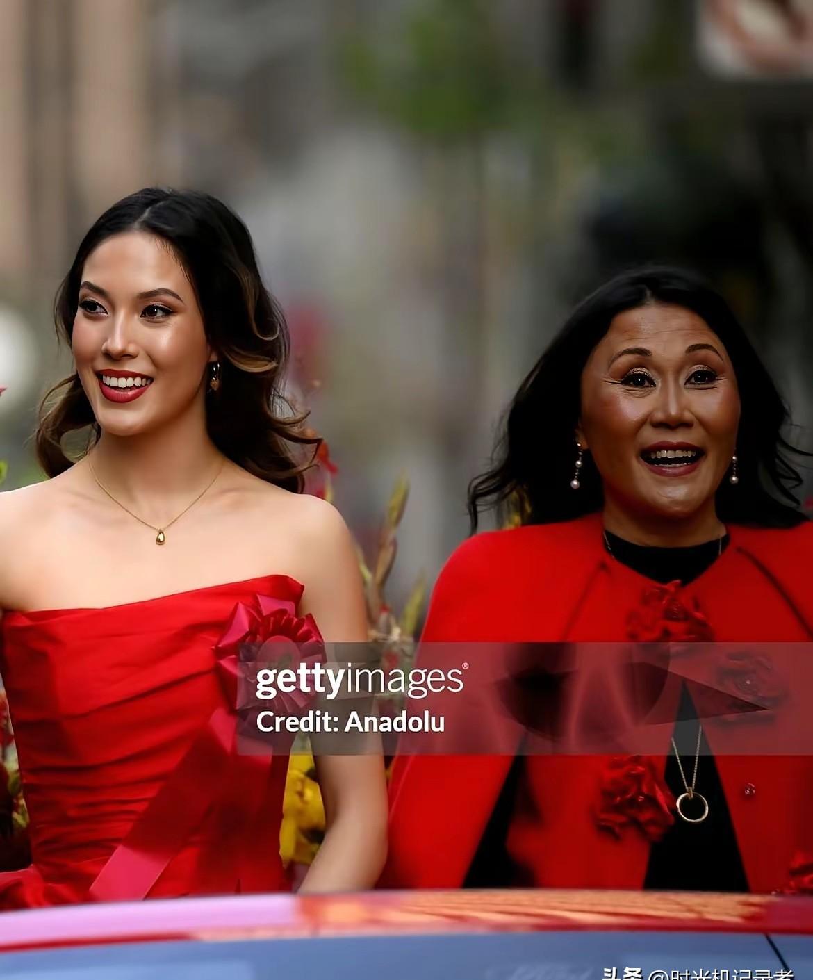 很荣幸作为旧金山春节游行大礼官参加亚洲之外最大的春节游行——这句话从谷爱凌嘴里说