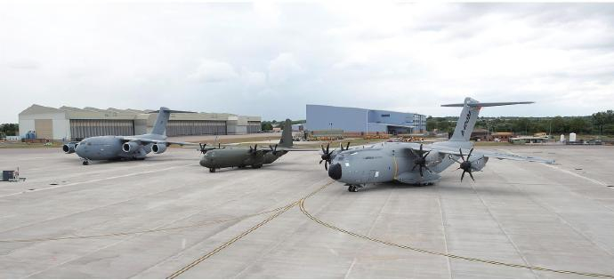 每天认识一件兵器 A400M运输机［欧］机长：45.1米翼展：42.4米机高：1