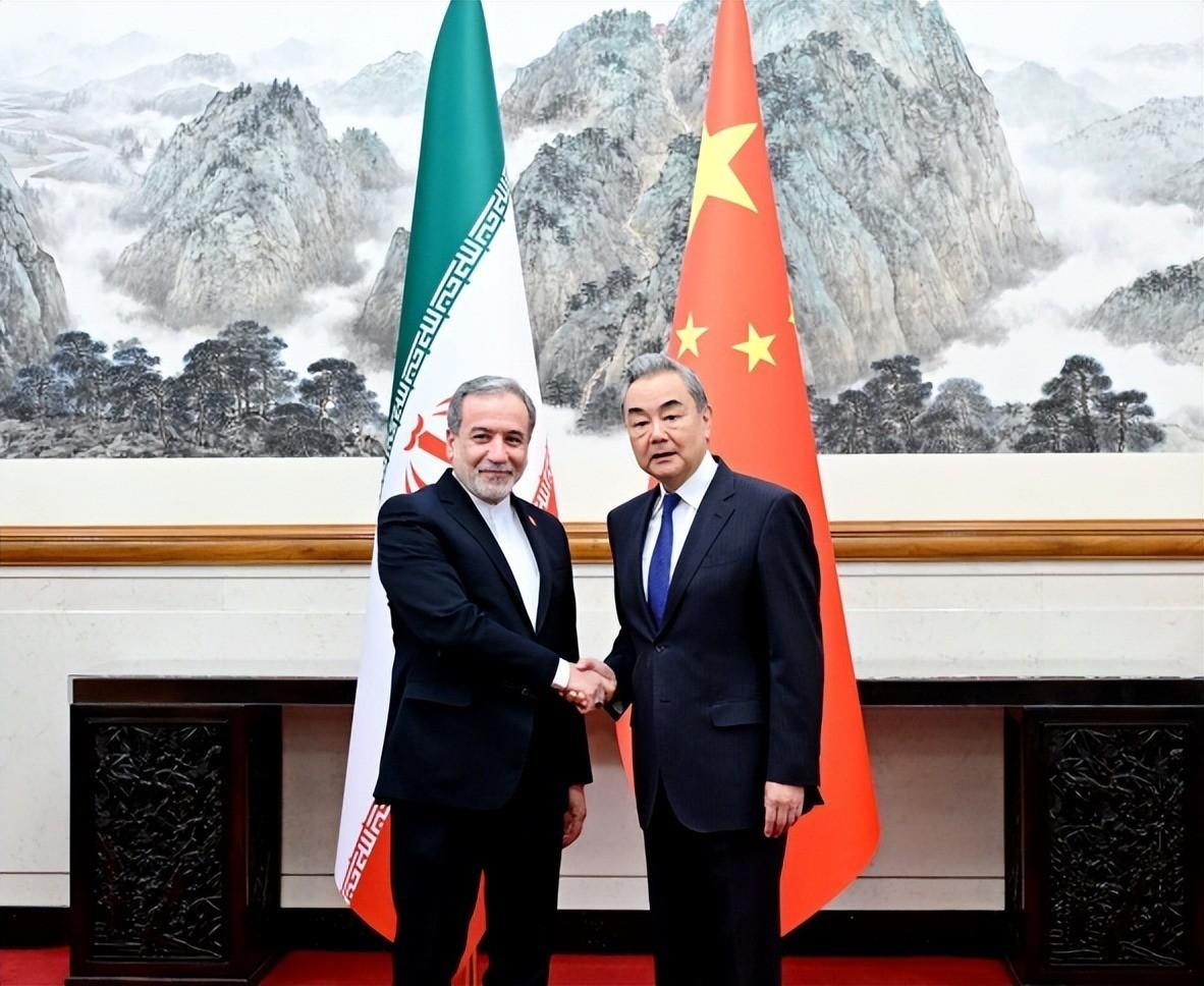如果美国真把伊朗压下去，对中国而言，会带来哪些更严峻的战略风险？从此美以主导中东
