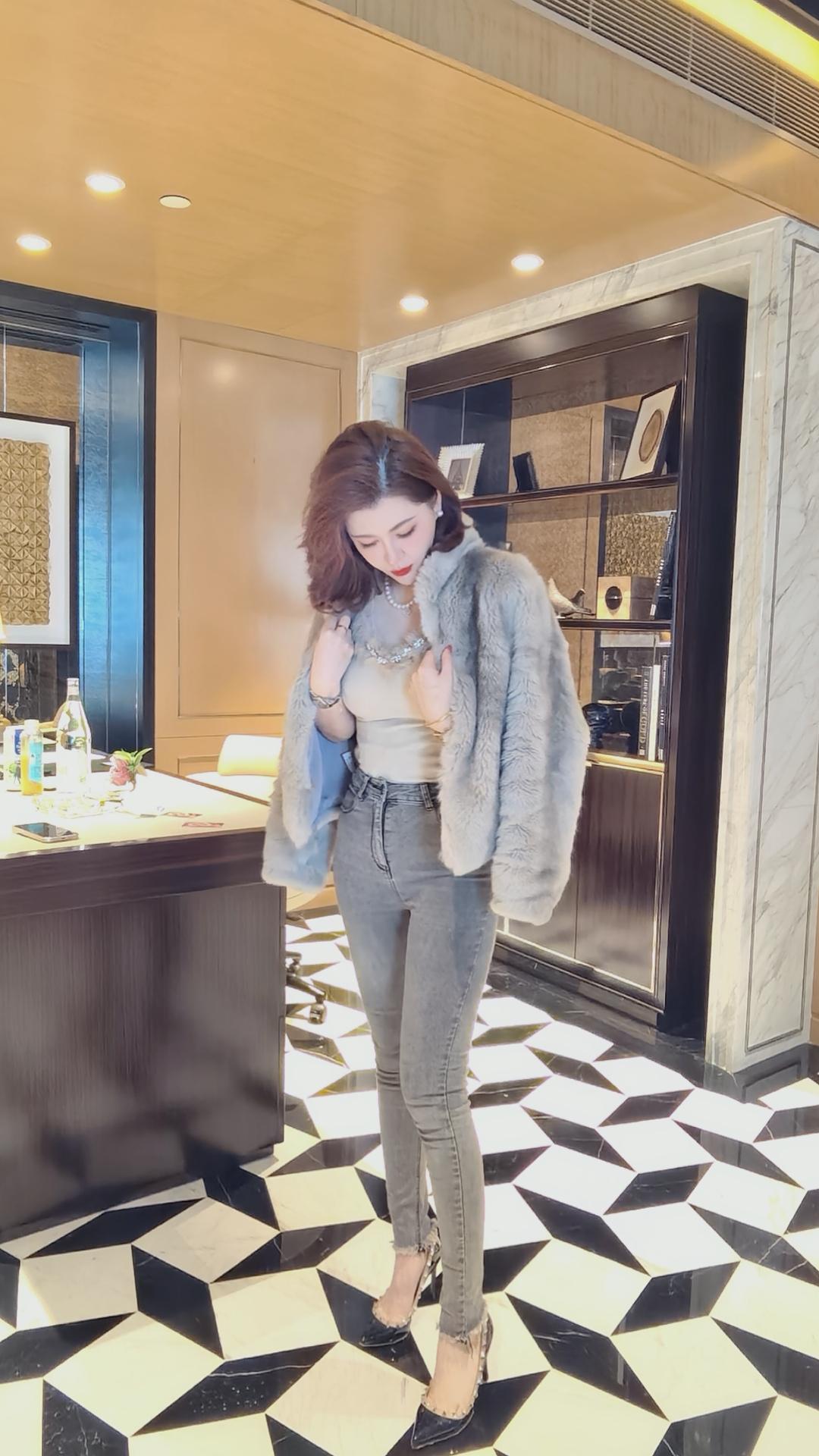 御姐范儿 女人味十足