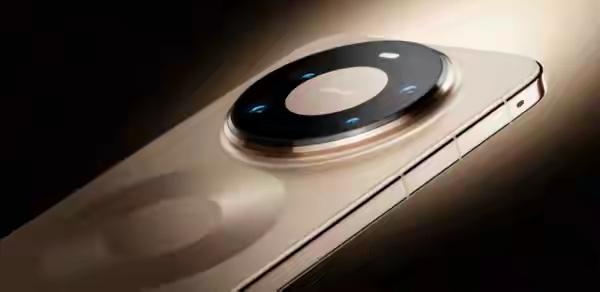 11月25日，华为正式发布Mate80系列，起售价4699元，顶配RS非凡大师版