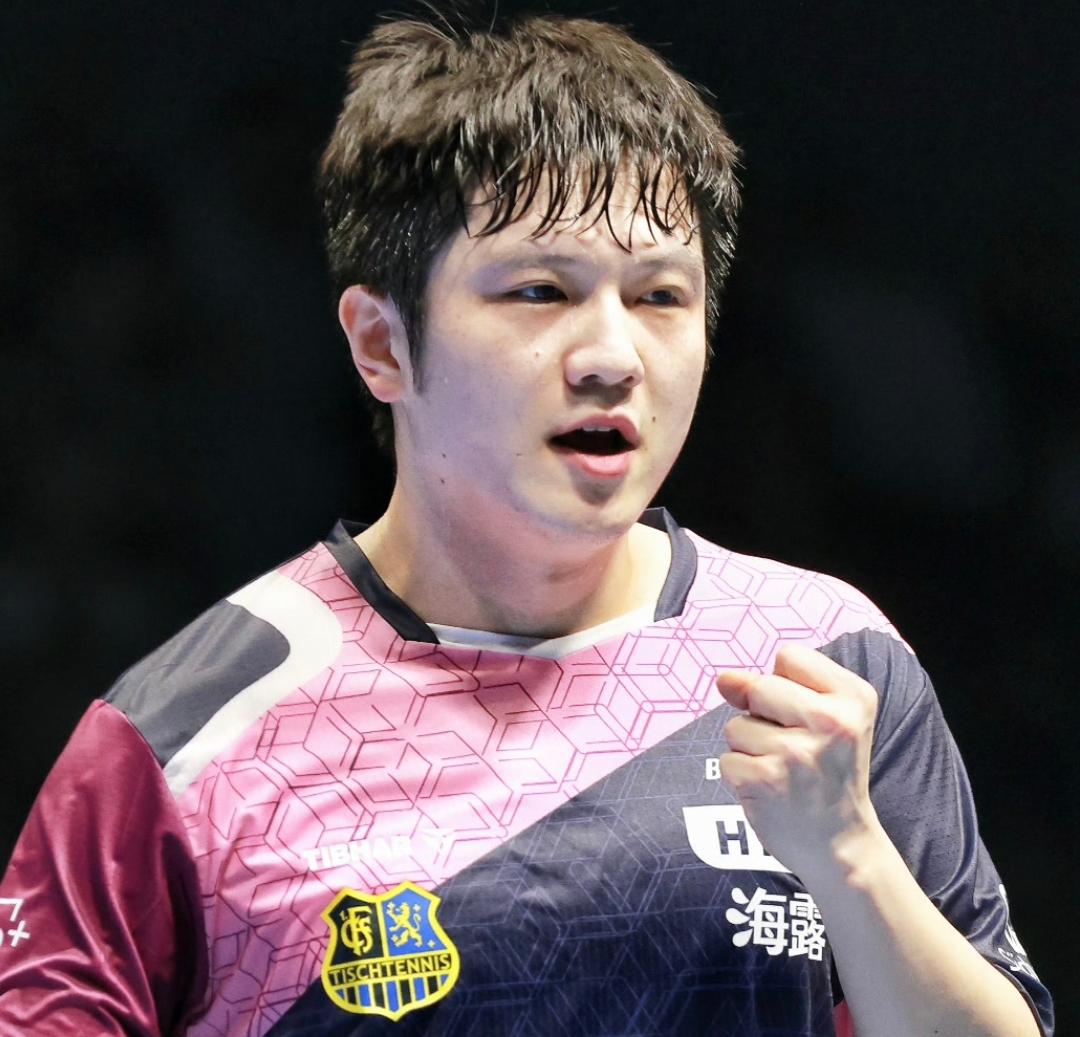 德甲萨尔布吕肯队总经理巴鲁瓦接受采访，谈到了樊振东的转会。
　　问：巴鲁瓦先生，