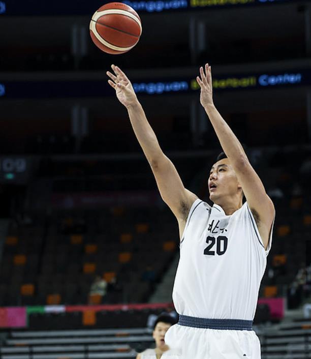 最终本届最后一战，10人报名，9人到场，8人出战的北京队，在5-6名的比赛中，8