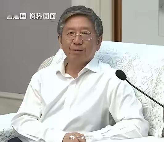 ⚠️突如其来的“消失”！！！大家注意到了没有，一位原本位高权重、头顶光环的大人物