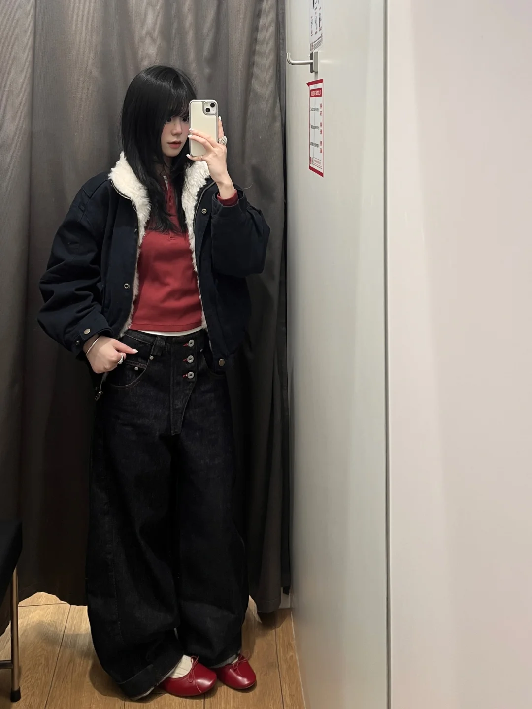 优衣库秋冬叠穿这一块🥹漂亮红色一眼惊艳住