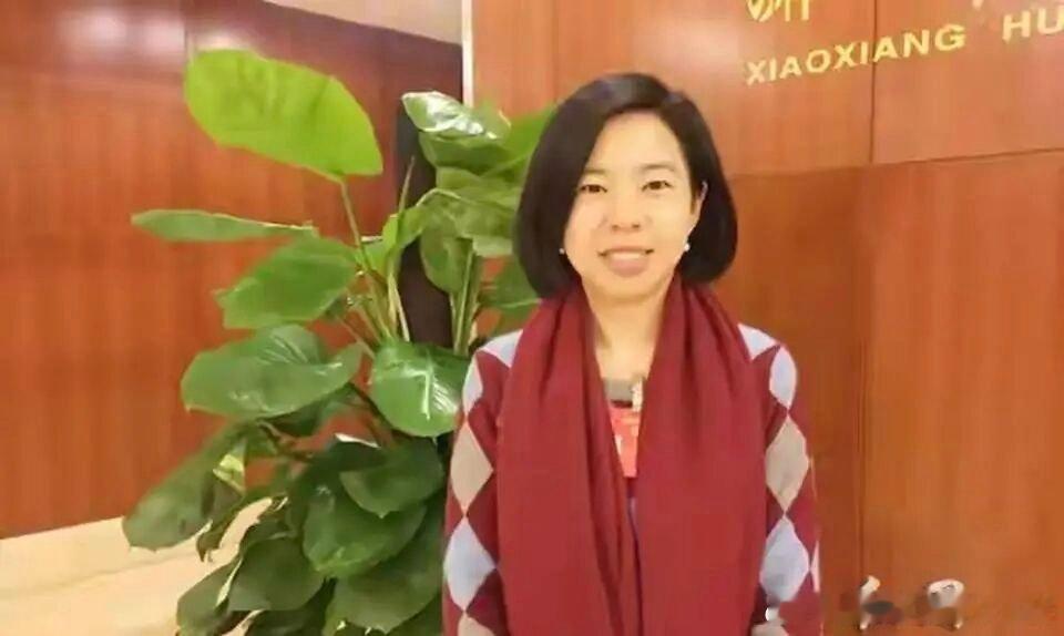 永州女局长周局长还是有魅力的，看后续官方通报吧[允悲] ​​​