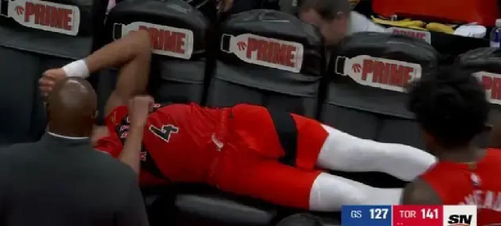 23岁就把队史纪录全打爆
 
昨天猛龙141比勇士127，巴恩斯一个人抢了25个