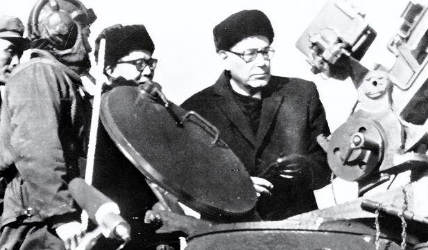 苏联解体中国获得了哪些巨大利益？第一我们获得了大量顶尖的军工专业人才。不完全统计