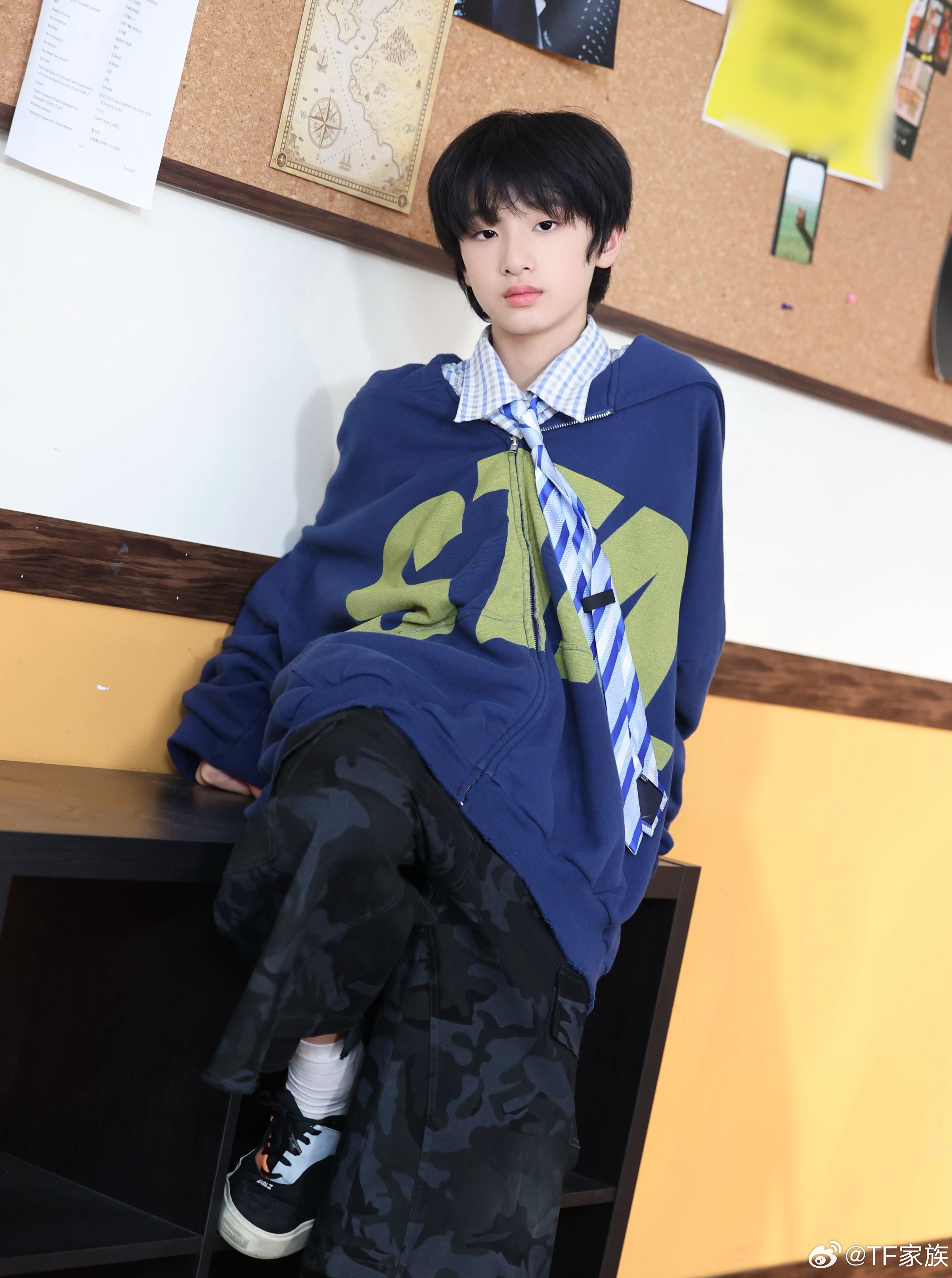 陈燊 cs陈燊 五代第一完全体ace 我意江南似风前絮，奈少女留我终红尘. “?