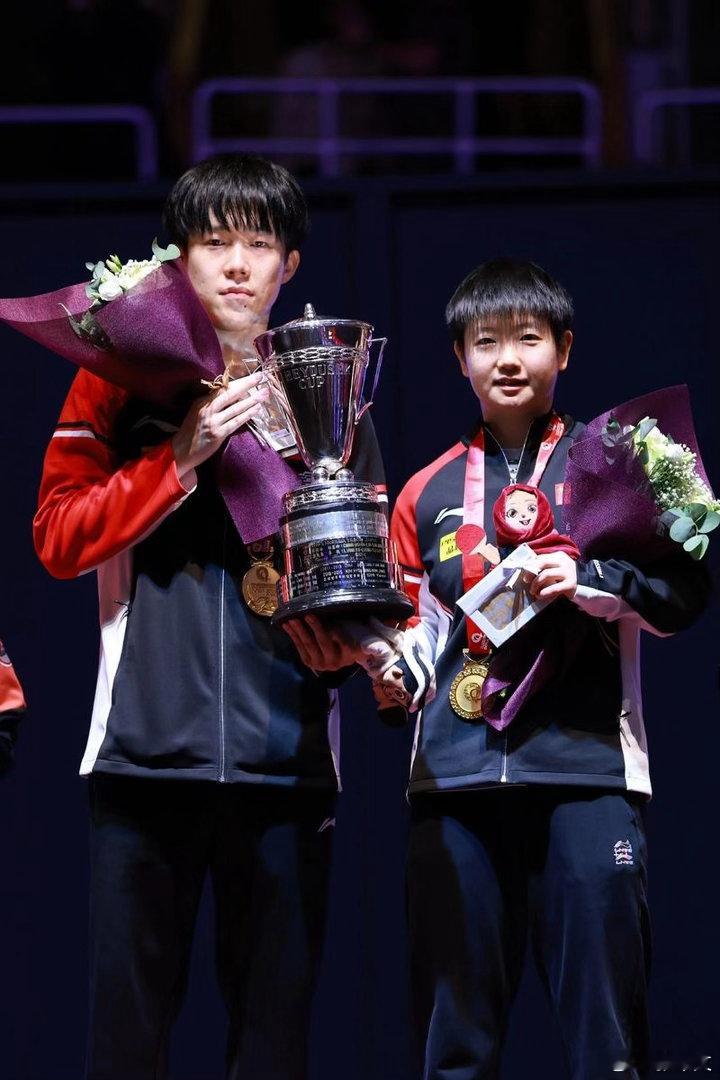 美国大满贯王楚钦孙颖莎混双  太燃了！莎头组合又一次把冠军稳稳攥在手里！从开打到