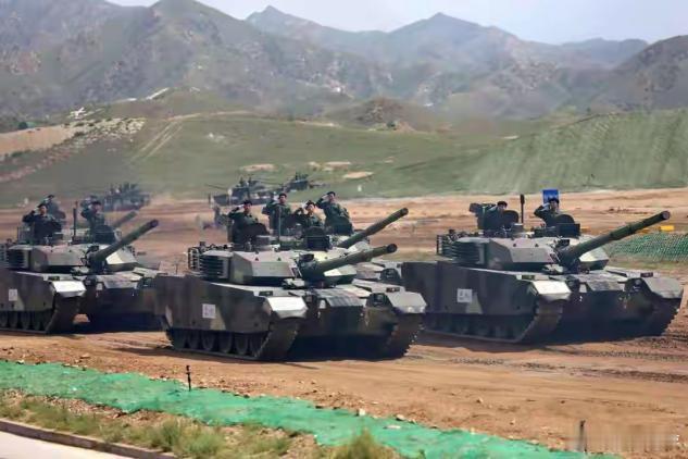 泰柬冲突爆发，中国武器成主角！近日，泰国和柬埔寨的边境线变成了两方剑拔弩张的战场