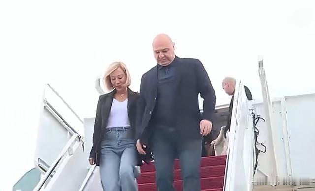 黎巴嫩总统奥恩将出访华盛顿与特朗普会面，寻求美方施压以色列从黎南部撤军。

黎巴