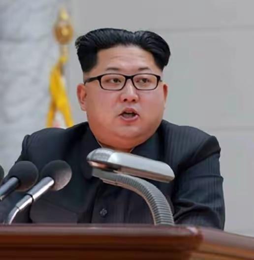 日本有官员最近又在搞小动作，居然公开喊出要拥有核武器。事后还假惺惺地辩解，说自己