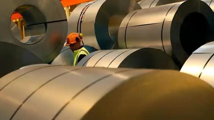 英国金属行业直接硬刚本国政府，一封警告信甩到英政府面前，措辞犀利到毫不留情，直言