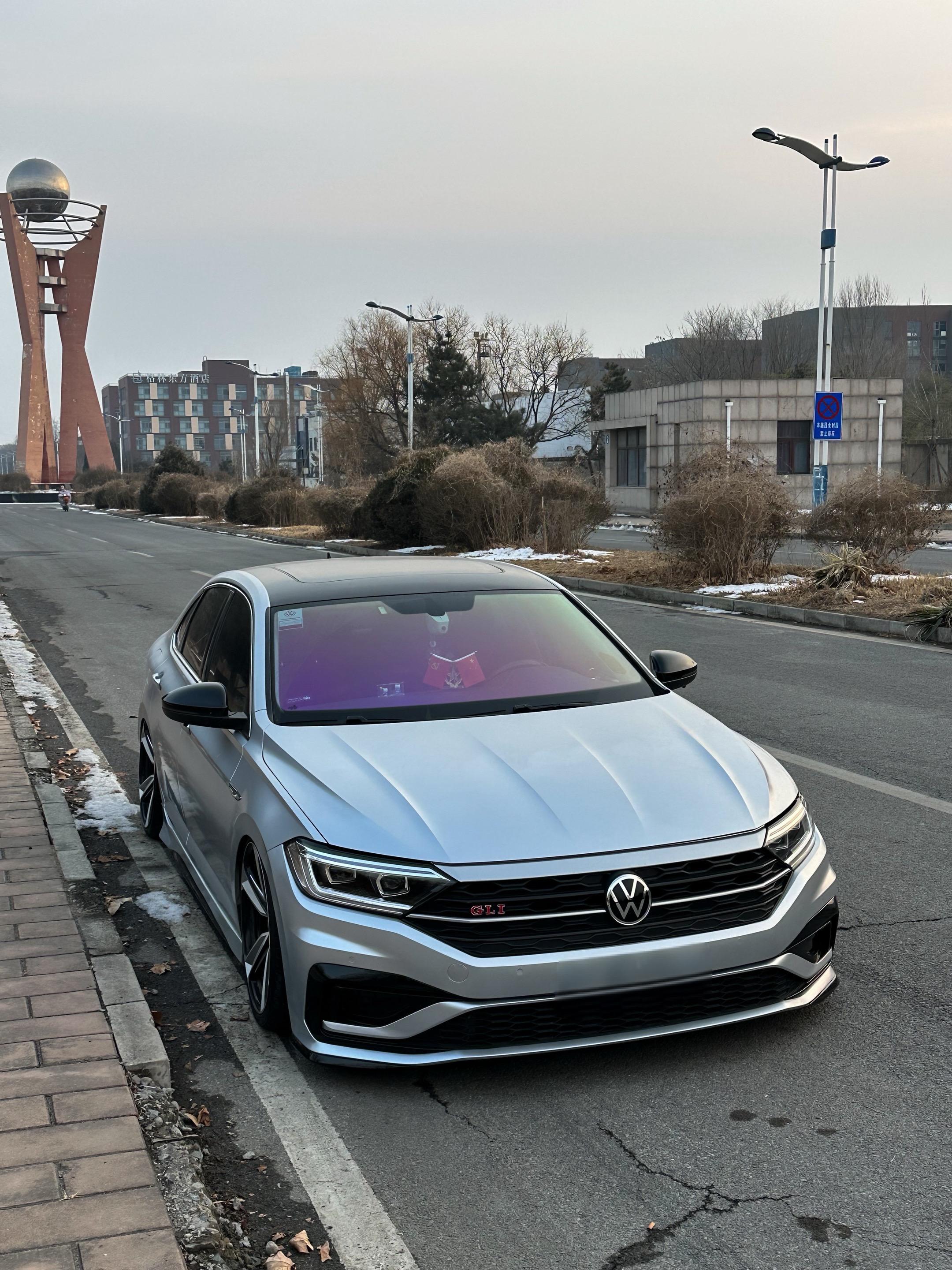 随手一拍 都这么帅。