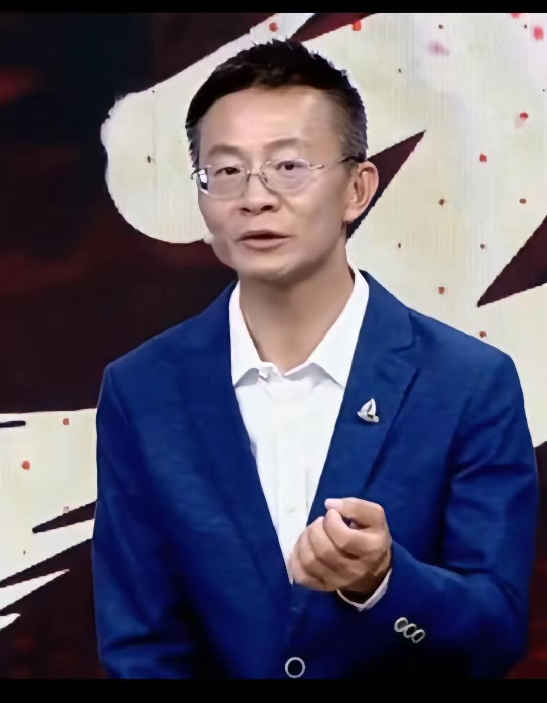 吴宜泽 18:17墨菲，问鼎世锦赛冠军， 赛后庞卫国点评比赛，一针见血[玫瑰]