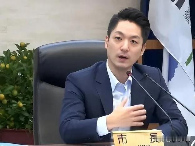 岛内政坛再起波澜！监察机构存废引热议
 
近期赖清德当局公布新一届监察人事提名，
