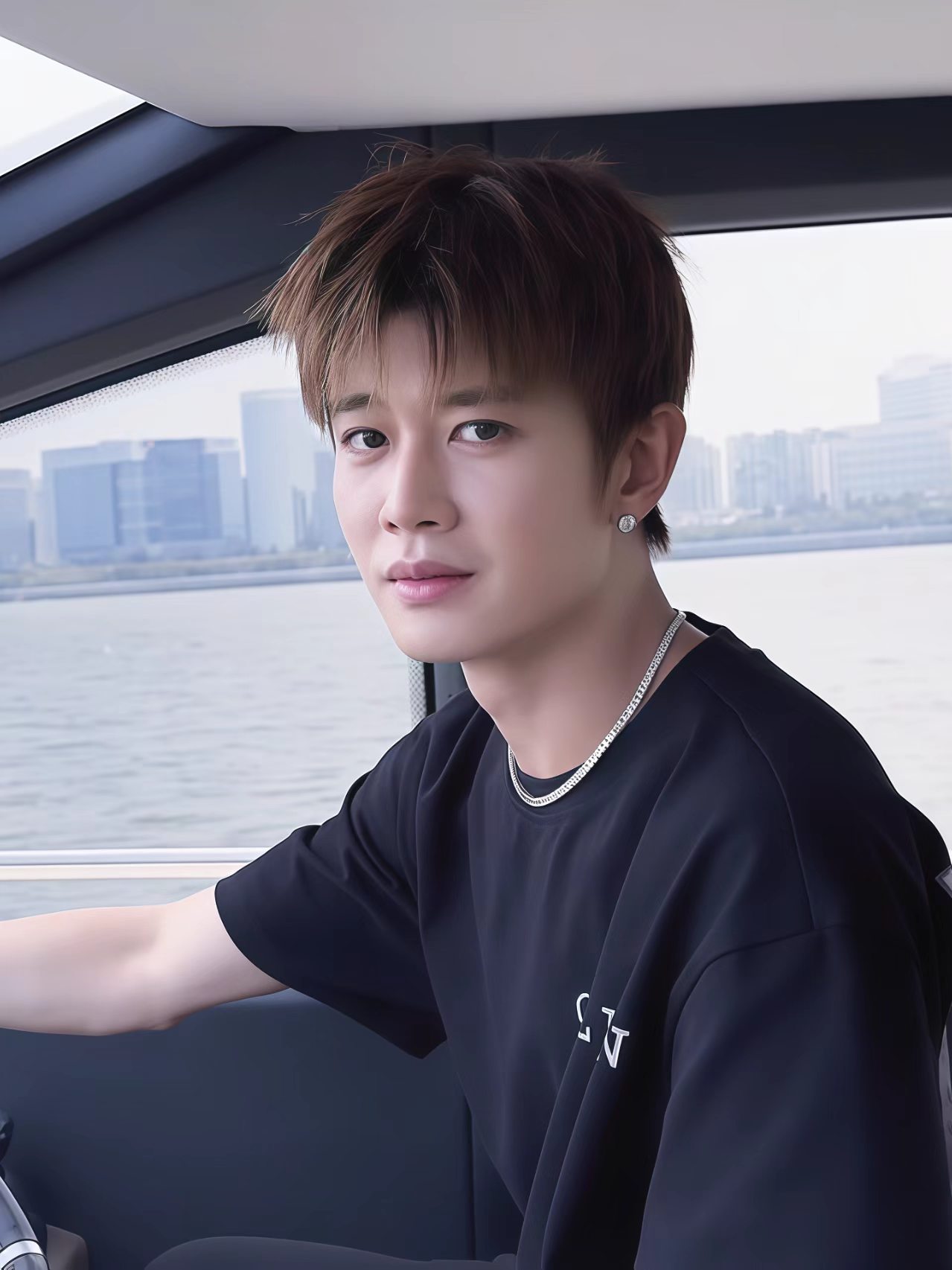 任嘉伦  3  ──── 🪁 𝚁𝙴𝙽 𝙹𝙸𝙰 𝙻𝚄𝙽 🪁 