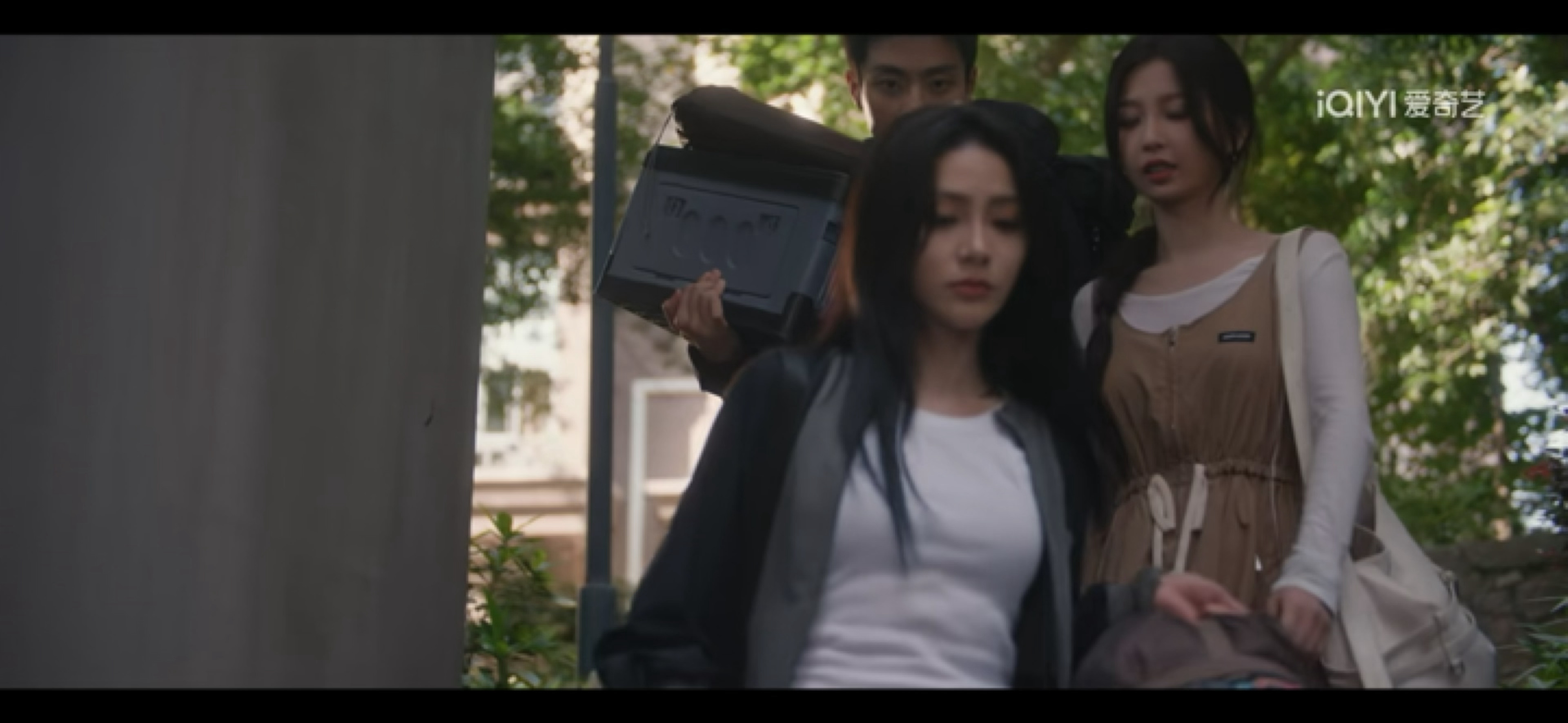 鞠礼王法你们是在争夺林晚星抚养权吗星星：你们人也太好了吧鞠礼对林晚星又争又抢鞠礼