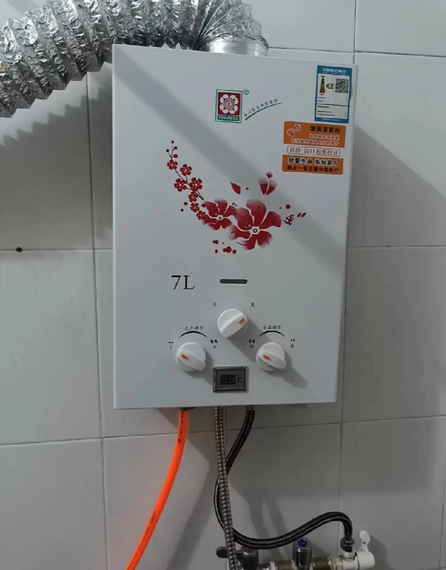 普通的热水器不点火是哪里坏了？热水器打不着火怎么回事？热水器打不着火能不能自己修