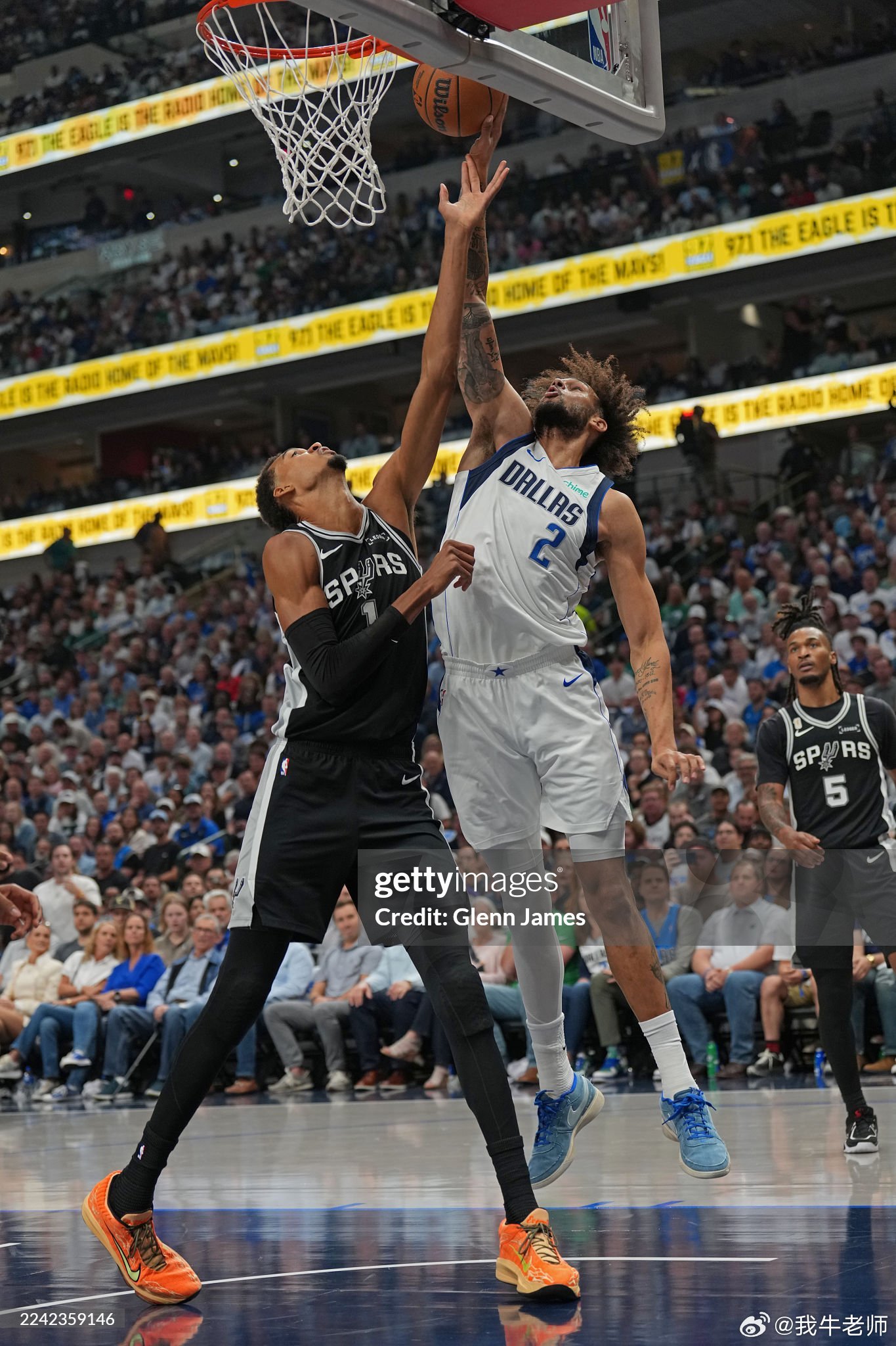MFFL 莱夫利接受采访。“现在我的身体柔韧性更佳，力量也有所提升，并且每天都努
